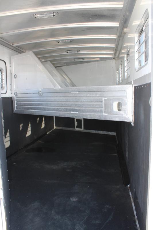 used Horse Trailers Featherlite  for sale, in Pilot Point, TX Thumbnail 8