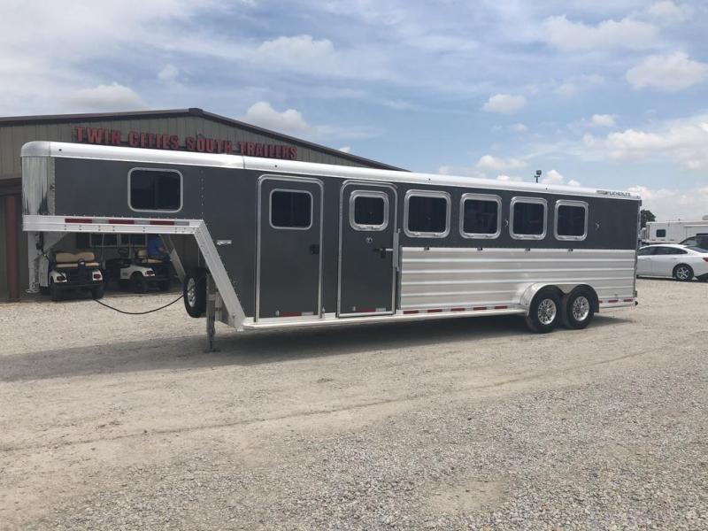 2020 Featherlite 5 horse slant with dressing room 2020 Featherlite 5 horse slant with dressing room