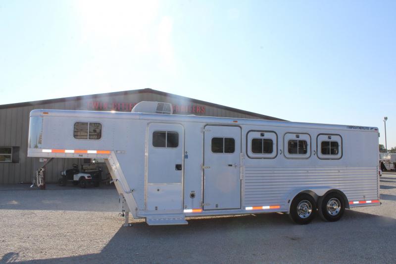 2001 Featherlite 4 horse slant gooseneck Utility, Flatbed, Stock