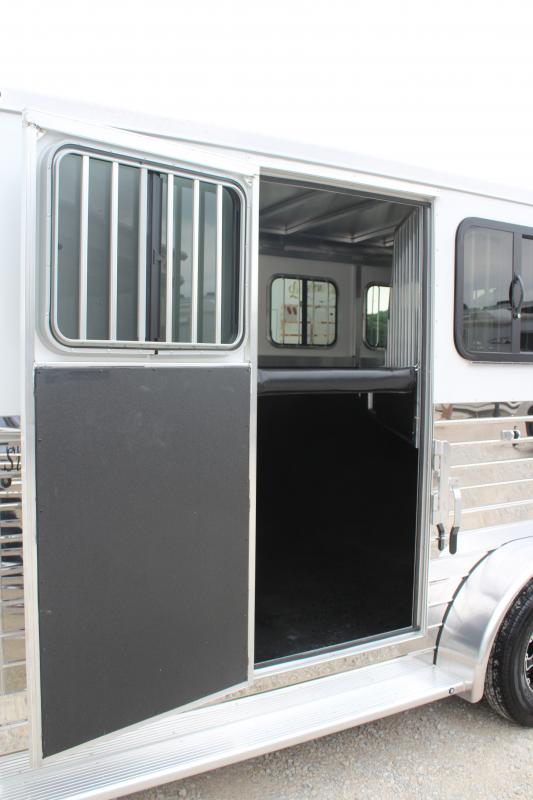 new Horse Trailers Sundowner Trailers  for sale, in Pilot Point, TX Thumbnail 9