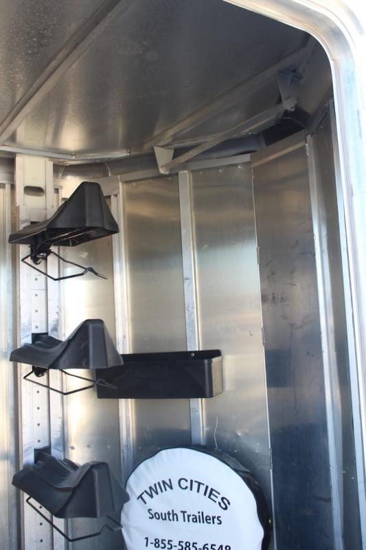 used Horse Trailers Featherlite  for sale, in Pilot Point, TX Thumbnail 12