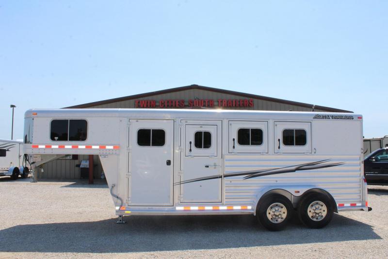 2017 Elite 3 horse slant gooseneck w/dressing room 2017 Elite 3 horse slant gooseneck w/dressing room