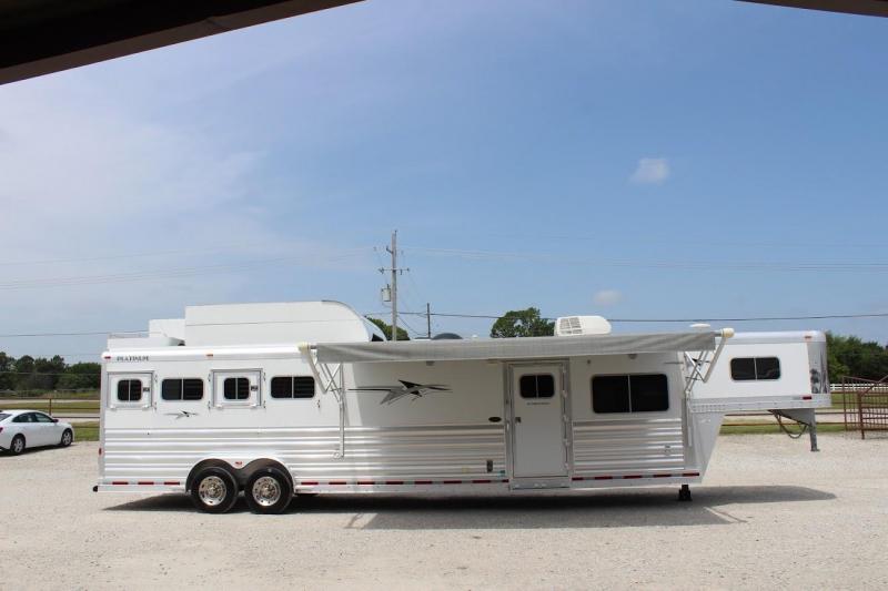 Used Platinum Coach Horse trailers for sale