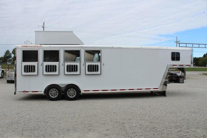 used Horse Trailers Featherlite  for sale, in Pilot Point, TX Thumbnail 14