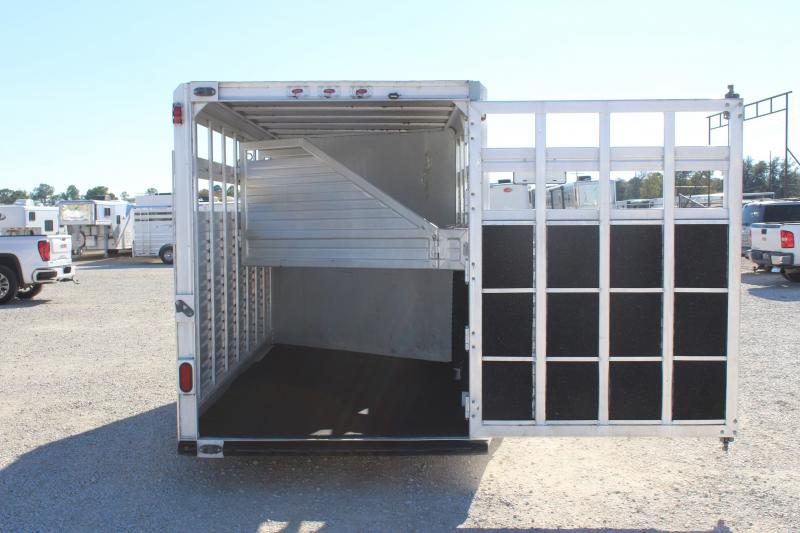 used Horse Trailers Featherlite  for sale, in Pilot Point, TX Thumbnail 5