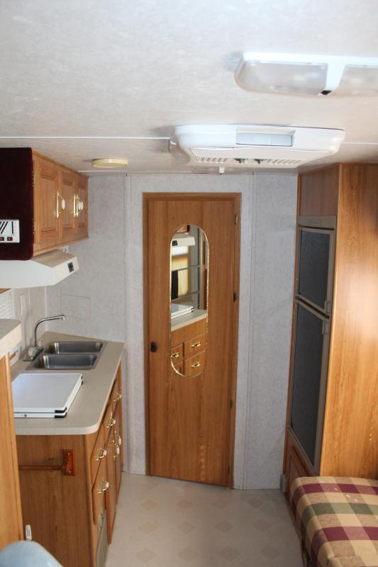 used Horse Trailers Sundowner Trailers  for sale, in Pilot Point, TX Thumbnail 21