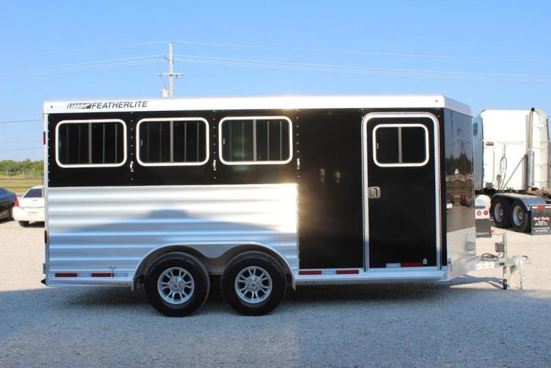 2021 Featherlite 7441 Horse Trailer 2021 Featherlite 7441 Horse Trailer