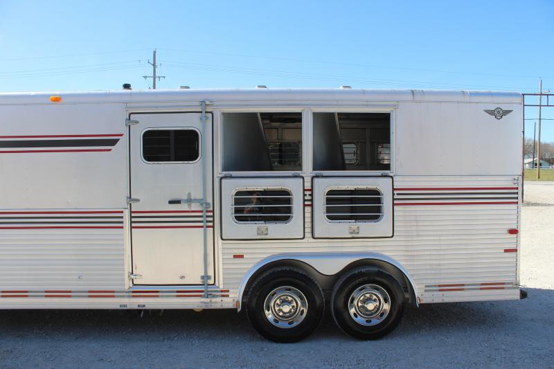 used Horse Trailers Sundowner Trailers  for sale, in Pilot Point, TX Thumbnail 3