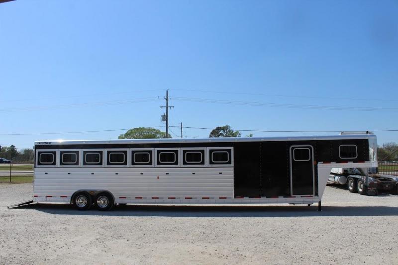 2016 Sooner 8800SE Horse Trailer 2016 Sooner 8800SE Horse Trailer