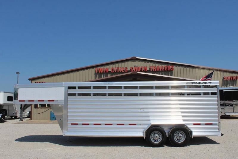 2022 Featherlite Stock Livestock Trailer 2022 Featherlite Stock Livestock Trailer