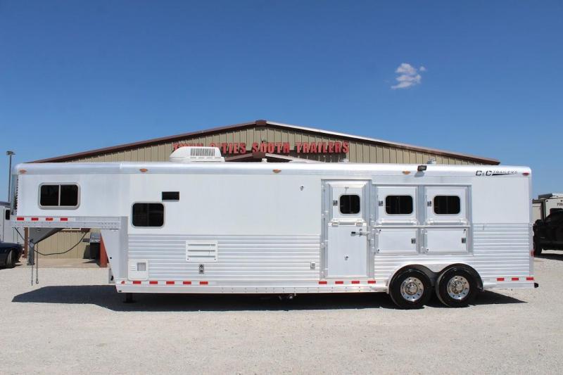 2006 C and C 3 horse with 2006 C and C 3 horse with