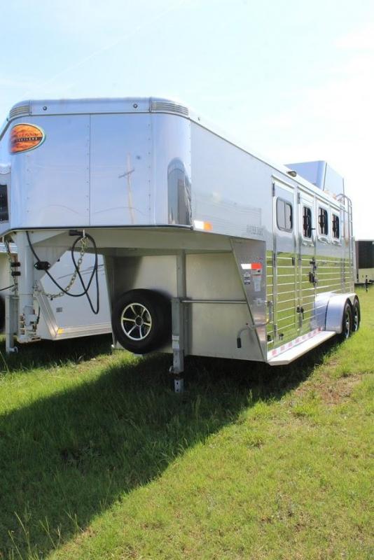 2018 Sundowner Trailers Rancher Horse Trailer 2018 Sundowner Trailers Rancher Horse Trailer