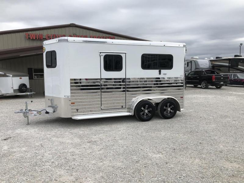 2021 Sundowner Trailers Charter Horse Trailer 2021 Sundowner Trailers Charter Horse Trailer
