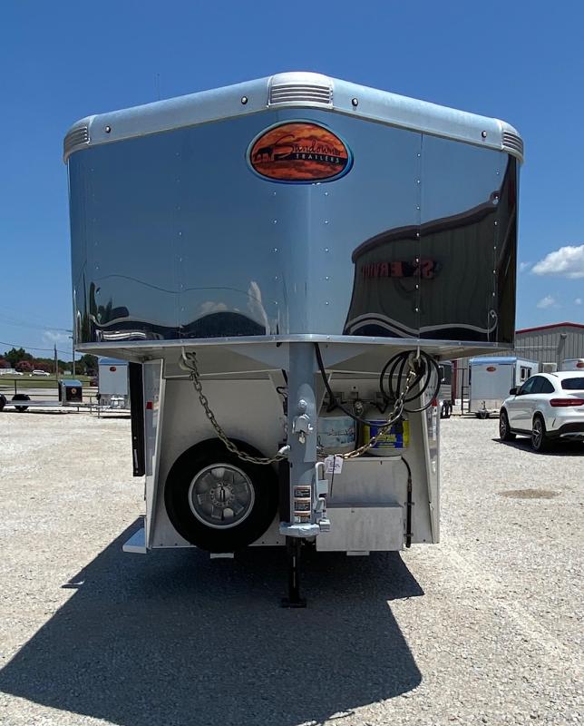 used Horse Trailers Sundowner Trailers  for sale, in Pilot Point, TX Thumbnail 3