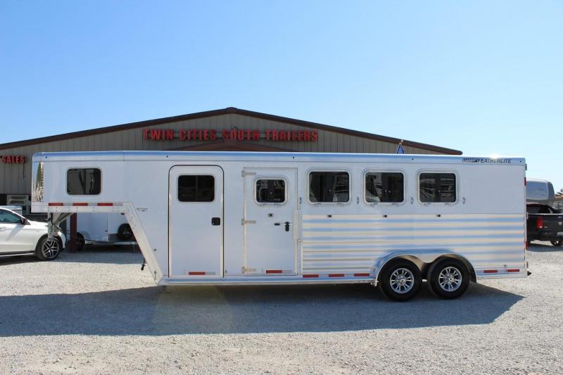 2021 Featherlite 7541 Horse Trailer 2021 Featherlite 7541 Horse Trailer