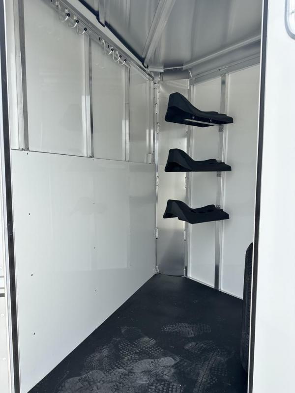 new Horse Trailers Sundowner Trailers  for sale, in Pilot Point, TX Thumbnail 8