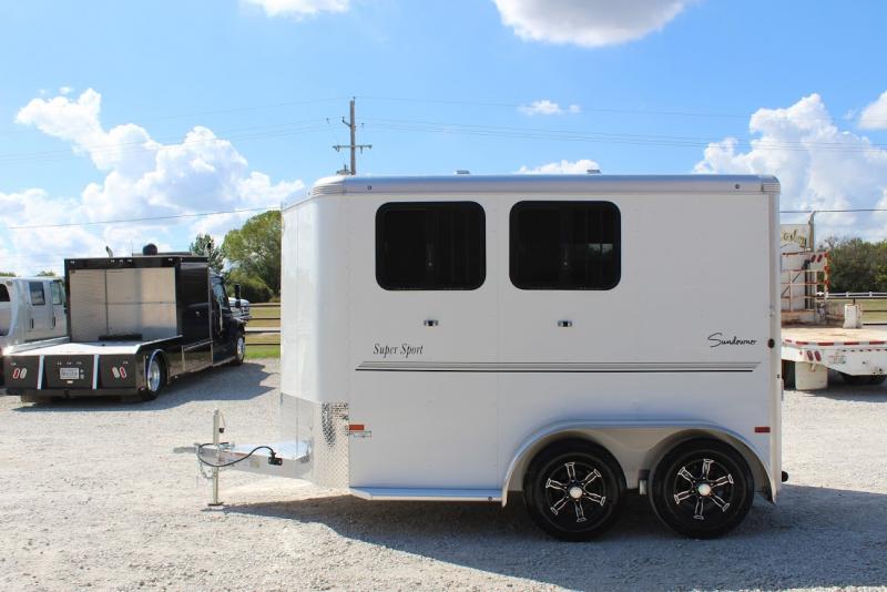 2023 Sundowner 2 horse slant bumper pull 2023 Sundowner 2 horse slant bumper pull