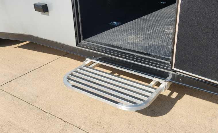 new Car Haulers / Racing Trailers Bravo Trailers  for sale, in Hiawatha, IA Thumbnail 10