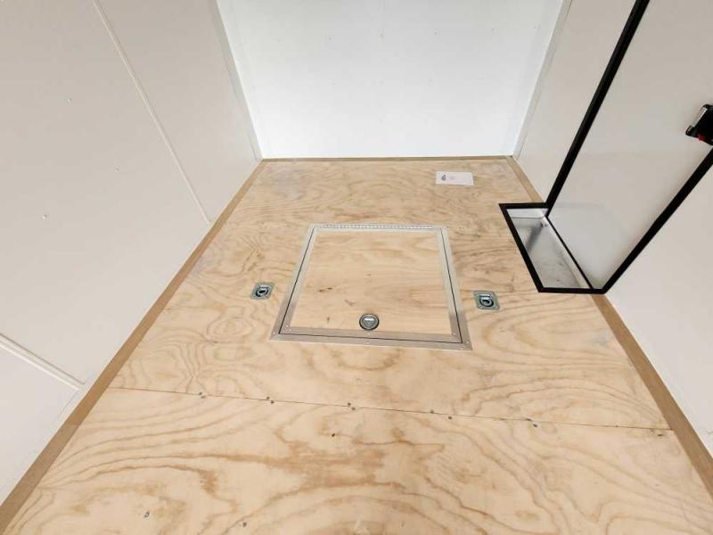 new Car Haulers / Racing Trailers United Trailers  for sale, in Hiawatha, IA Thumbnail 6