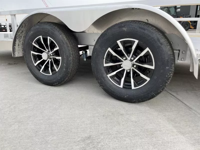 new Equipment / Flatbed Trailers H and H Trailer  for sale, in Bismarck, ND Thumbnail 9