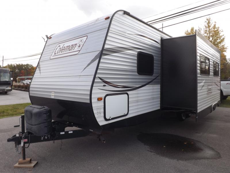 2016 Dutchmen Mfg DUTCHMEN COLEMAN LANTERN Travel Trailer 2016 Dutchmen Mfg DUTCHMEN COLEMAN LANTERN Travel Trailer