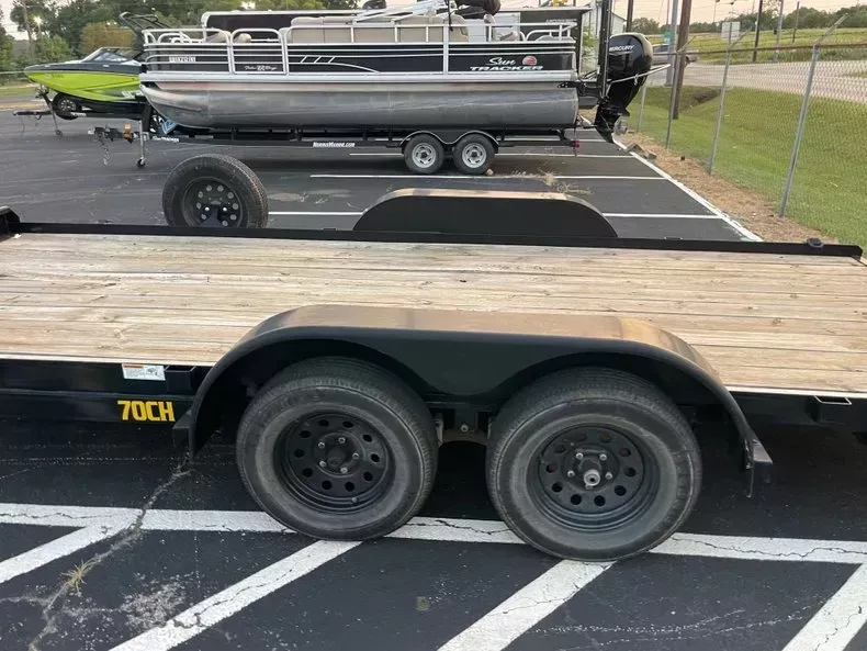 used Equipment / Flatbed Trailers Big Tex Trailers  for sale, in Mansfield, TX Thumbnail 6