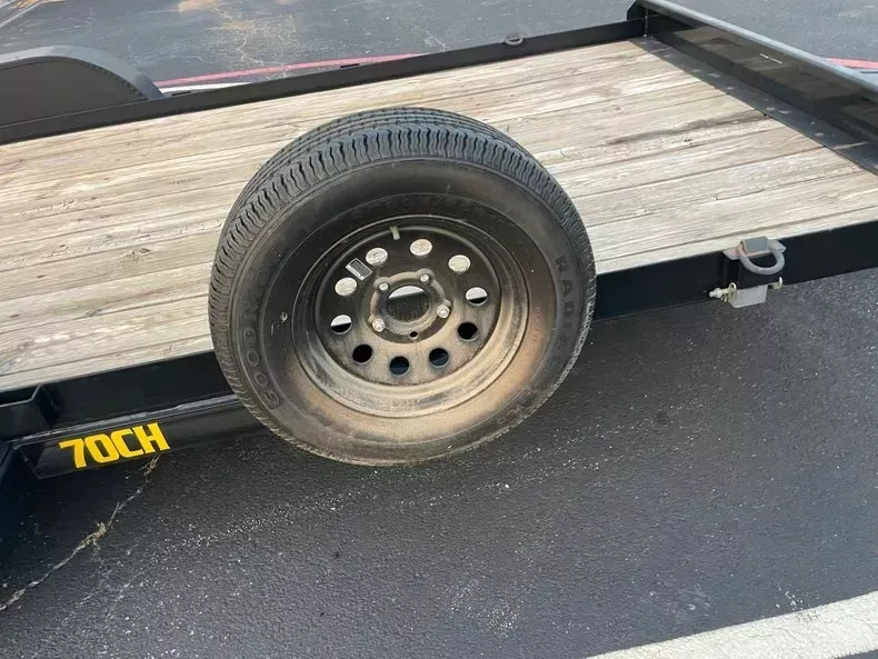used Equipment / Flatbed Trailers Big Tex Trailers  for sale, in Mansfield, TX Thumbnail 9