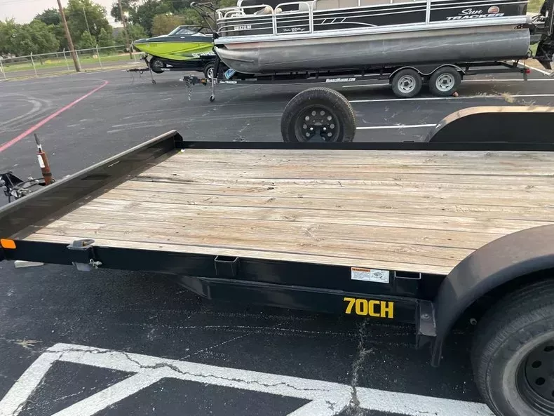 used Equipment / Flatbed Trailers Big Tex Trailers  for sale, in Mansfield, TX Thumbnail 4