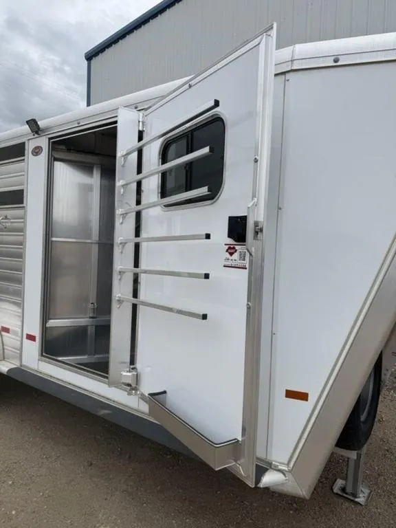 used Horse Trailers Hart Trailers  for sale, in Casper, WY Thumbnail 14