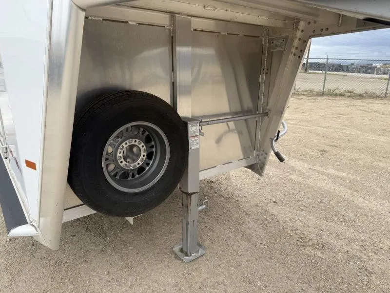 used Horse Trailers Hart Trailers  for sale, in Casper, WY Thumbnail 28