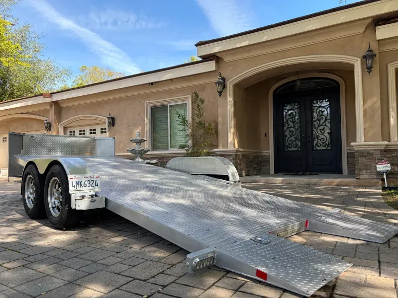 used Car Haulers / Racing Trailers JIMGLO  for sale, in Arcadia, CA Thumbnail 2