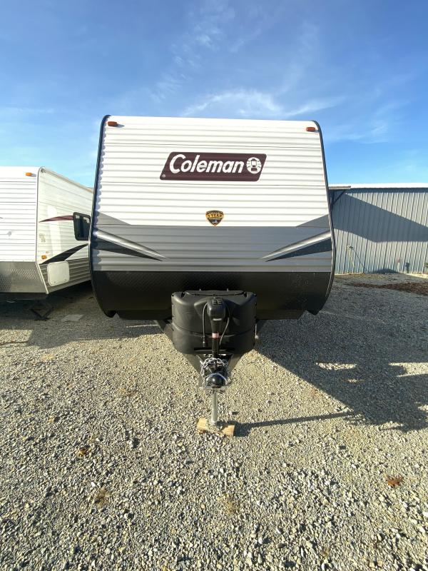 2021 Dutchmen Mfg Coleman Lantern 242BH Travel Trailer RV 2021 Dutchmen Mfg Coleman Lantern 242BH Travel Trailer RV