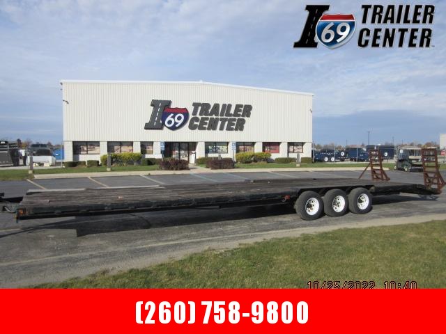 2000 Other TRI-AXLE BUMPER PULL Equipment Trailer 2000 Other TRI-AXLE BUMPER PULL Equipment Trailer