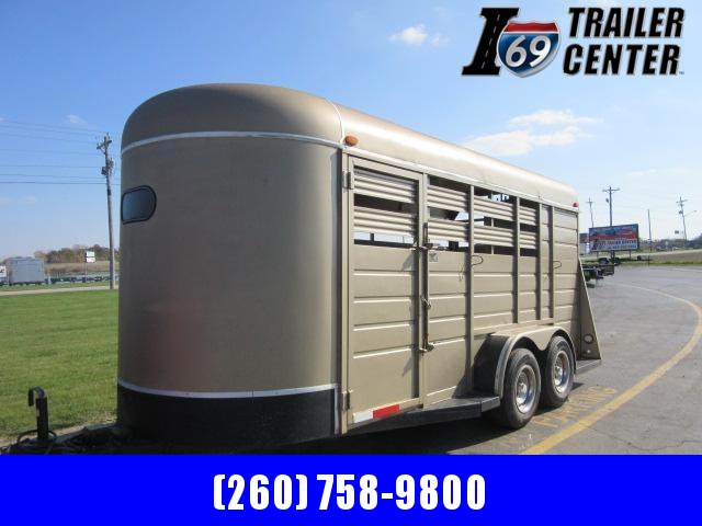 1993 Bison Trailers 3horse slant load bumper pull Horse Trailer 1993 Bison Trailers 3horse slant load bumper pull Horse Trailer