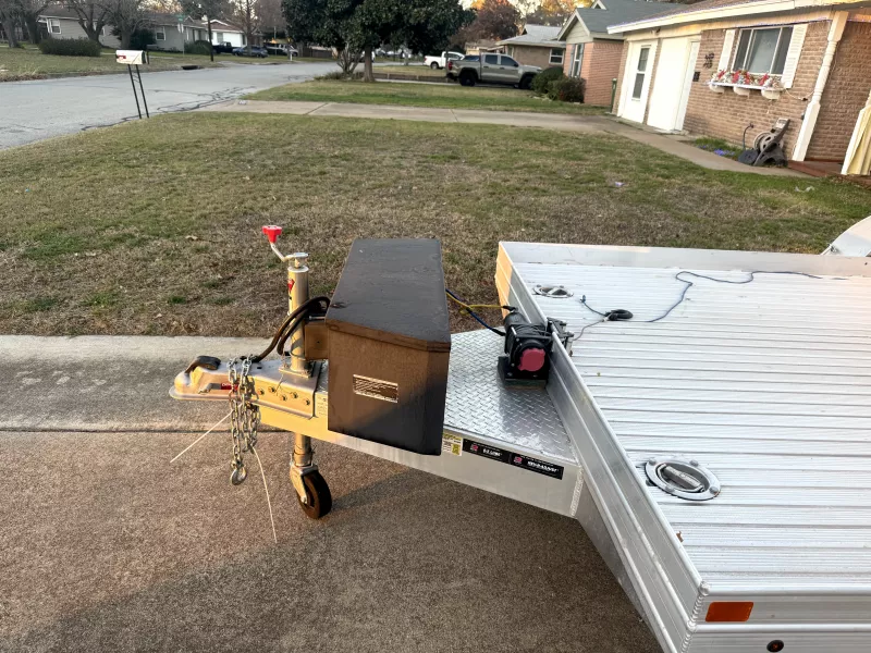 used Car Haulers / Racing Trailers Featherlite  for sale, in Arlington, TX Thumbnail 5