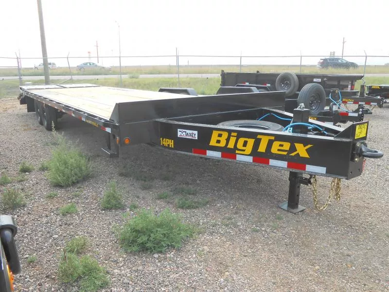 2026 Big Tex Trailers 14PH-25+5MR (2 5/16" BALL) Flatbed Trailer
