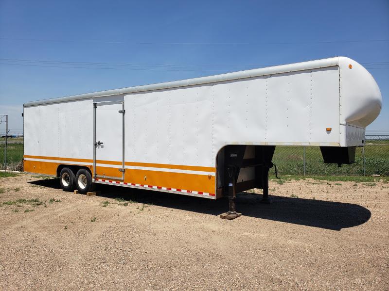 1995 Wells Cargo CVG3627 Enclosed Cargo Trailer 1995 Wells Cargo CVG3627 Enclosed Cargo Trailer