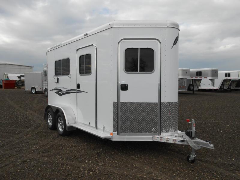 2022 Featherlite 9652-212A Straight Load Horse Trailer 2022 Featherlite 9652-212A Straight Load Horse Trailer