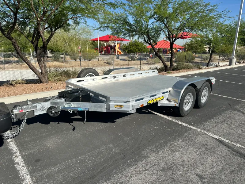 used Equipment / Flatbed Trailers Aluma  for sale, in Henderson, NV Thumbnail 3