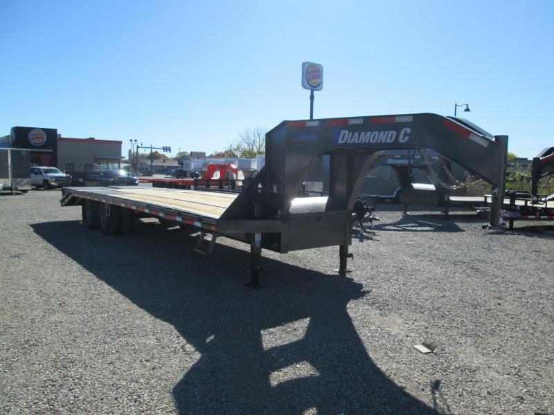 2021 FMAX 212MR 25+5x102 25.9K Diamond C Engineered Beam Equipment Trailer. 33564 2021 FMAX 212MR 25+5x102 25.9K Diamond C Engineered Beam Equipment Trailer. 33564