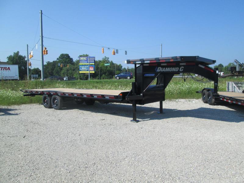 2021 26x102 20k Diamond C DET210 Gooseneck Tilt Equipment Trailer. 48501 2021 26x102 20k Diamond C DET210 Gooseneck Tilt Equipment Trailer. 48501