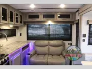 used Travel Trailers CrossRoads RV Volante for sale, in Spruce Grove, AB Thumbnail 10
