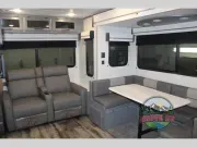 used Travel Trailers CrossRoads RV Volante for sale, in Spruce Grove, AB Thumbnail 9