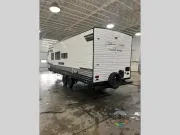 used Travel Trailers East To West Silver Lake for sale, in Spruce Grove, AB Thumbnail 4