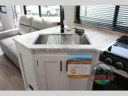 used Travel Trailers East To West Longitude for sale, in Spruce Grove, AB Thumbnail 11