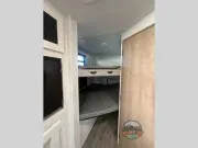used Travel Trailers East To West Longitude for sale, in Spruce Grove, AB Thumbnail 17