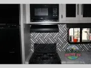 used Travel Trailers CrossRoads RV Zinger for sale, in Spruce Grove, AB Thumbnail 15