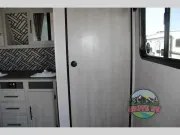 used Travel Trailers CrossRoads RV Zinger for sale, in Spruce Grove, AB Thumbnail 24
