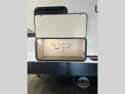 used Travel Trailers East To West Longitude for sale, in Spruce Grove, AB Thumbnail 9