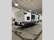 used Travel Trailers East To West Silver Lake for sale, in Spruce Grove, AB Thumbnail 6